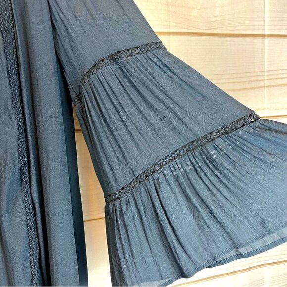 NWOT Women’s Ann Taylor LOFT A-Line Boho Dress Bell Sleeves XS Blue/Gray Peasant - Picture 3 of 8